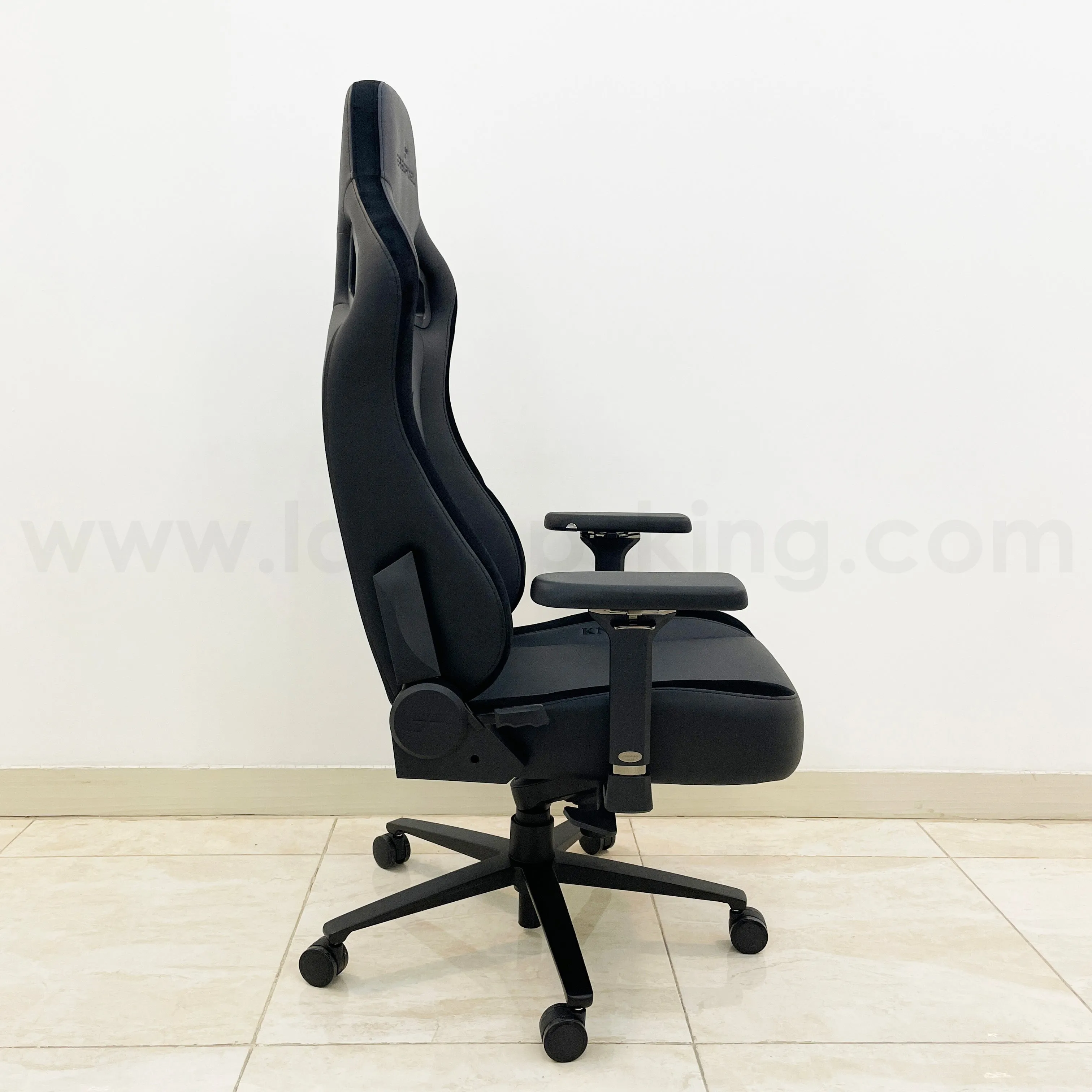 Ergopixel Knight DK-870A Premium Finish | (150kg ) Load | Gaming Chair Offer (Brand New)