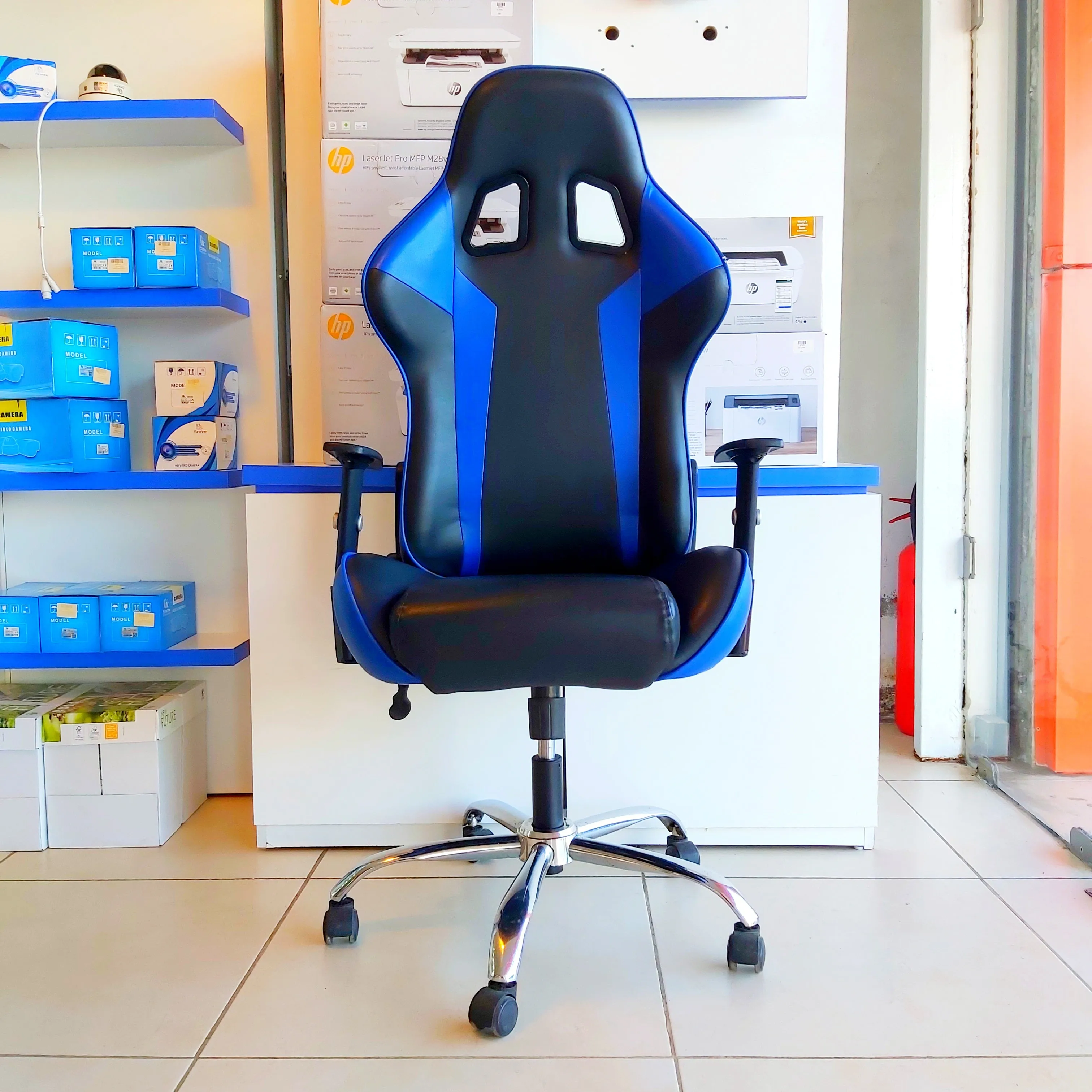 Extra High Quality Gaming HQ Chair (Used Just Like New)